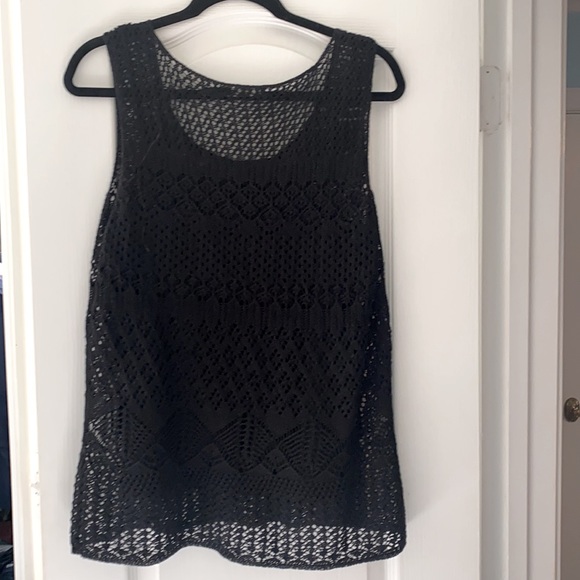 Lauren’s Ralph Lauren Knit Tank Top with Shell Underneath - Picture 2 of 4
